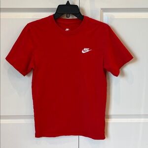 Nike Men’s Red Short Sleeve T shirt, Size XS